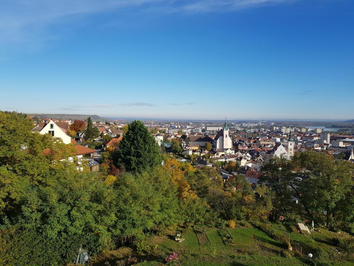 Ferienwohnung Blick über Krems mit Terrasse Exterior foto