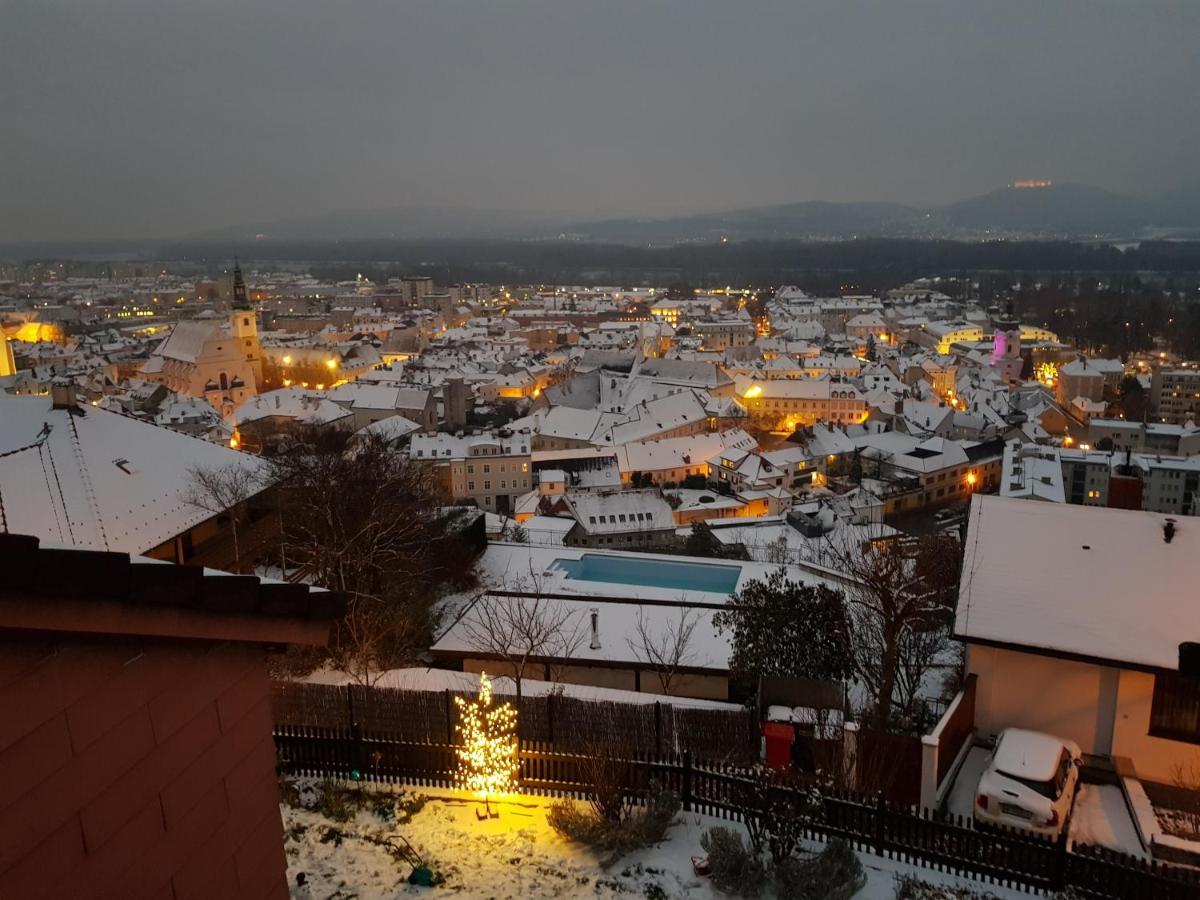 Ferienwohnung Blick über Krems mit Terrasse Exterior foto